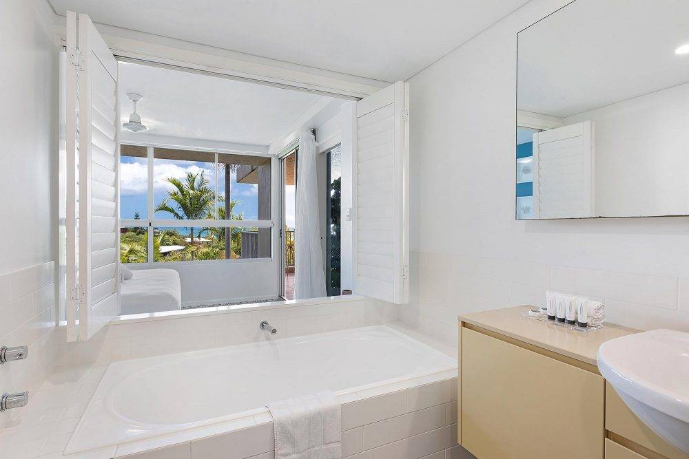 whitsunday-airlie-beach-resort-2-bedroom-apartments-unit-2 (3)