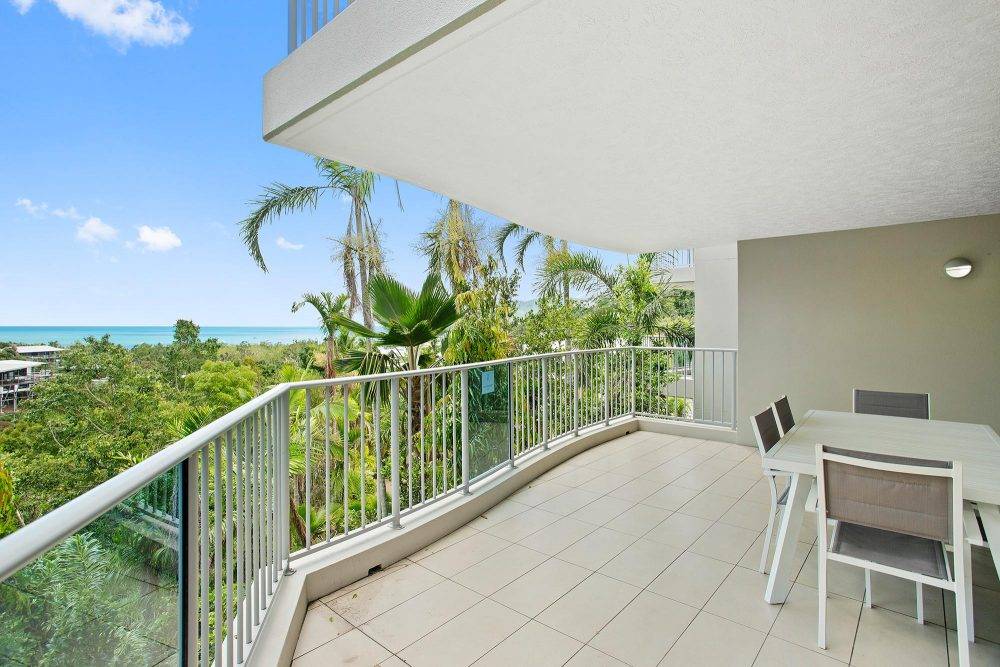 whitsunday-airlie-beach-resort-3-bedroom-apartments-unit-1 (4)