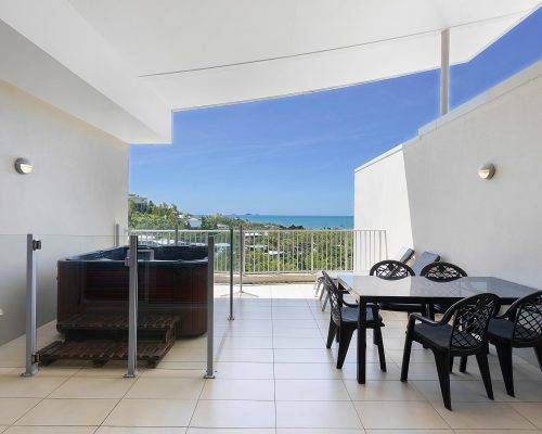 whitsunday-airlie-beach-resort-3-bedroom-apartments-unit-28 (5)